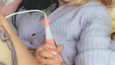 Wild blonde teen LIBRARY deep toying pussy on webcam