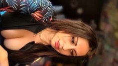 Big boob brunette masturbates on webcam