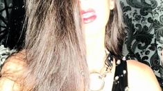 Amateur brunette double toying on webcam