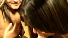 Amateur blowjob and cumshot homevideo