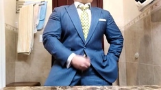 Str8 daddy jerking off in suit